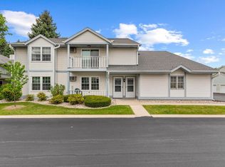 630 Barrington Ct APT A, West Bend, WI 53095