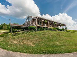 812 New Shackle Island Rd, Hendersonville, TN 37075
