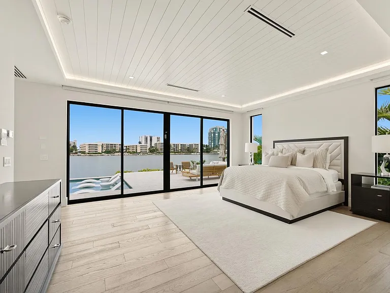 200 Bahia Point — Photo 22
