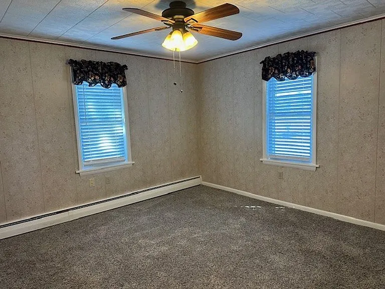 2391 State Route 209 — Photo 19