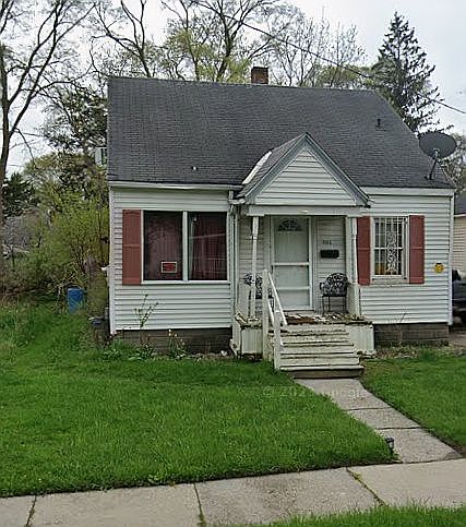 1st image of 3104 Harold St