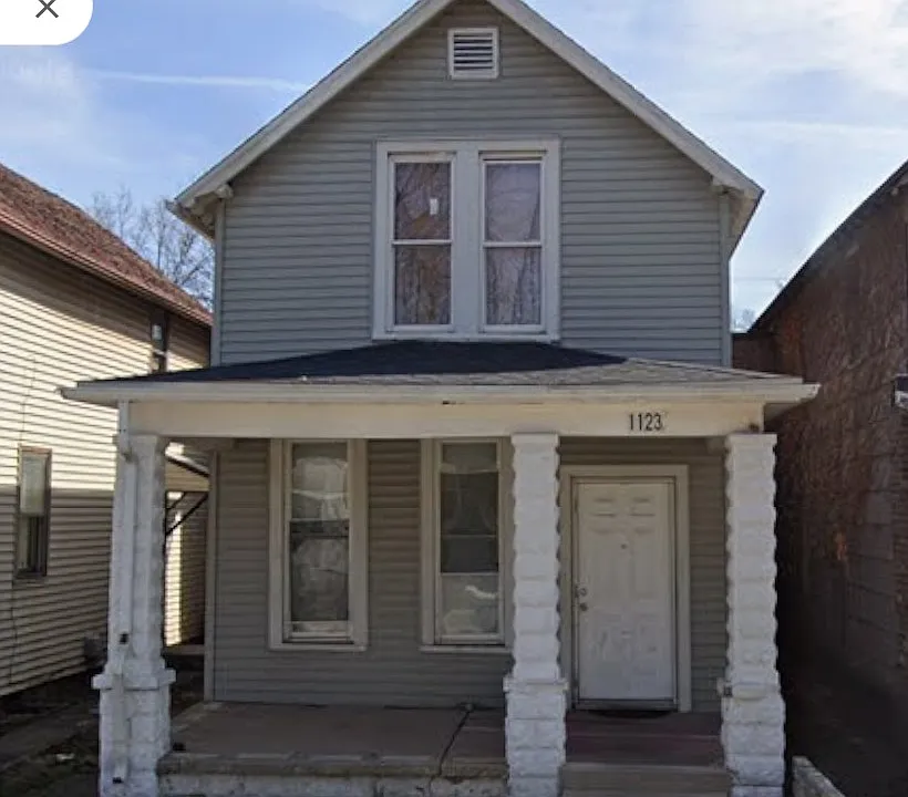 1123 N 7th St