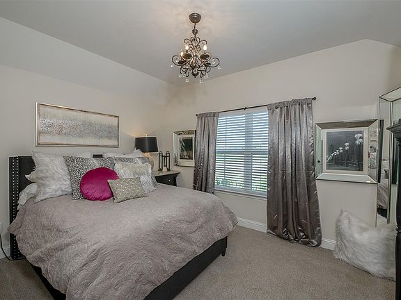 5th image of 280 Brazos Bnd