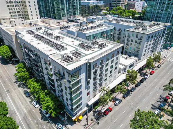 645 W 9th St APT 703, Los Angeles, CA 90015