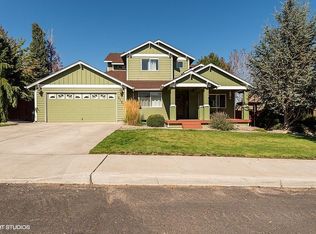 3155 SW Umatilla Ave, Redmond, OR 97756