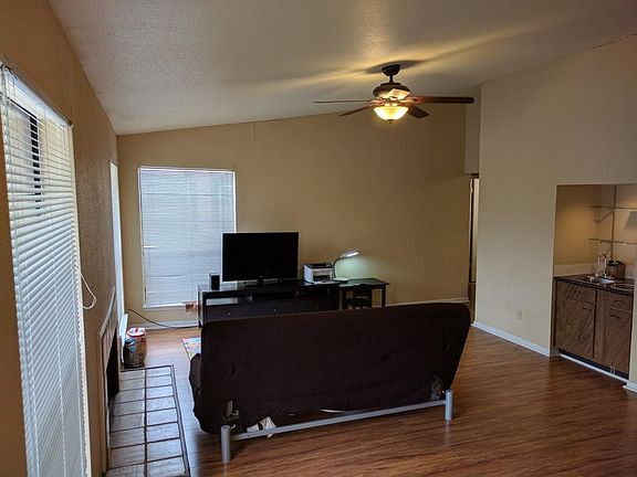 3rd image of 8100 Cambridge St APT 88