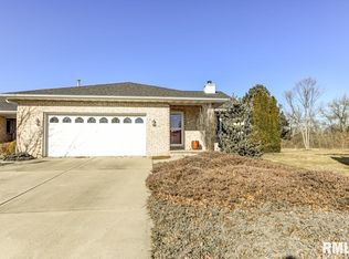 3501 Wittington Ct, Springfield, IL 62704