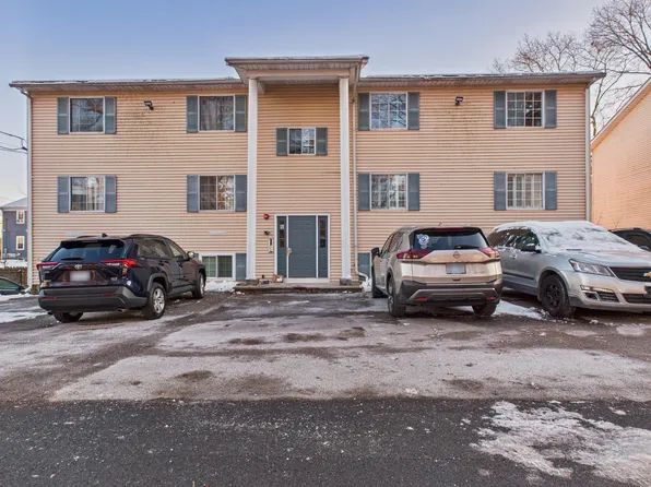 20 Oak St Unit 1-6, North Providence, RI 02911