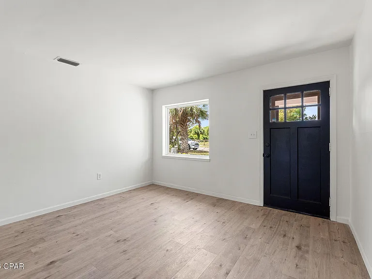 708 Cactus Ave — Photo 11