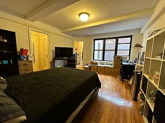 Rented by Green Home NY Realty LLC
