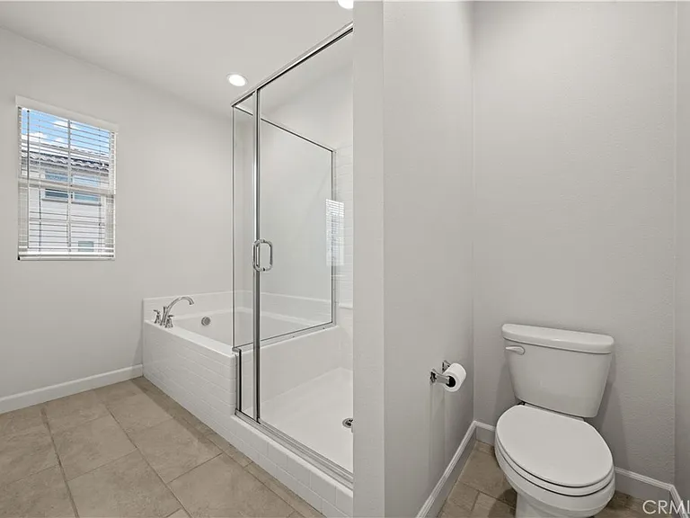 398 Sunrise Ln — Photo 23