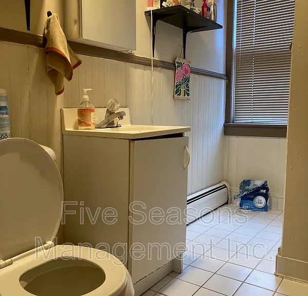 76 N Union St #7 — Photo 9
