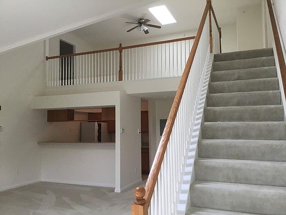 5th image of 218 Reservoir St Unit 321