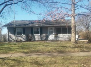 101 Fairlane Dr, Joliet, IL 60435