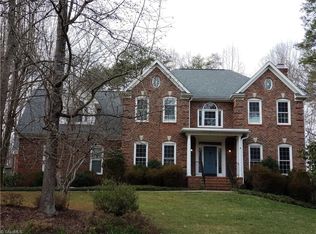 6191 Moores Creek Dr, Summerfield, NC 27358