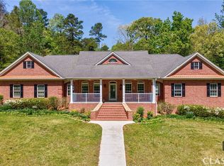 175 Dogwood Dr, Commerce, GA 30529