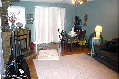 4th image of 340 Lake Front Dr