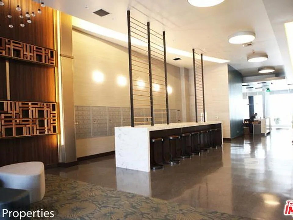3810 Wilshire Blvd #809