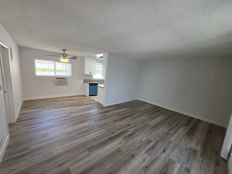 1732 N Harvard Blvd #108 — Photo 8