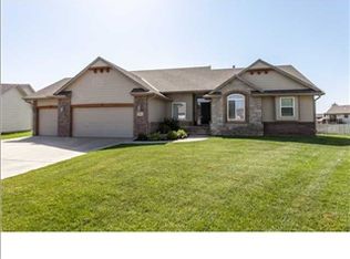 10815 W Bristlecone St, Wichita, KS 67205