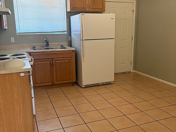 2nd image of 426 Camino Del Patio #1-RIO