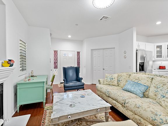 4th image of 2739 Night Jasmine Dr