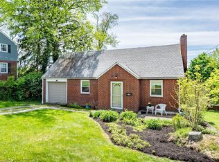 19 Locust Ln, Pittsburgh, PA 15241