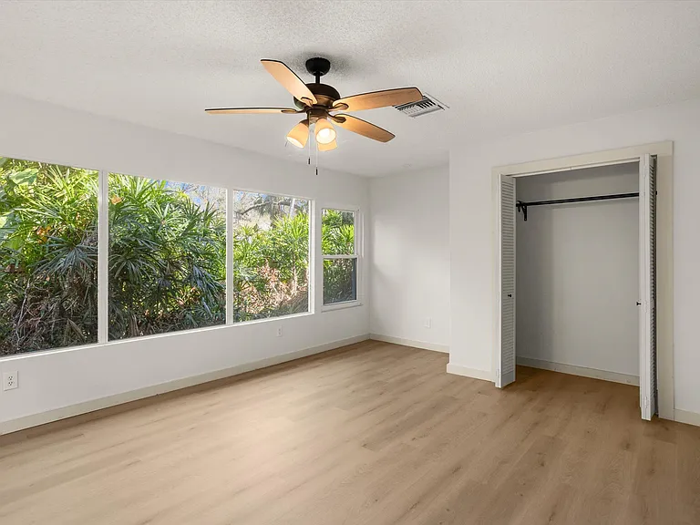8725 Erie Ln — Photo 36