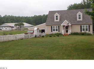 3259 Maidens Rd, Powhatan, VA 23139