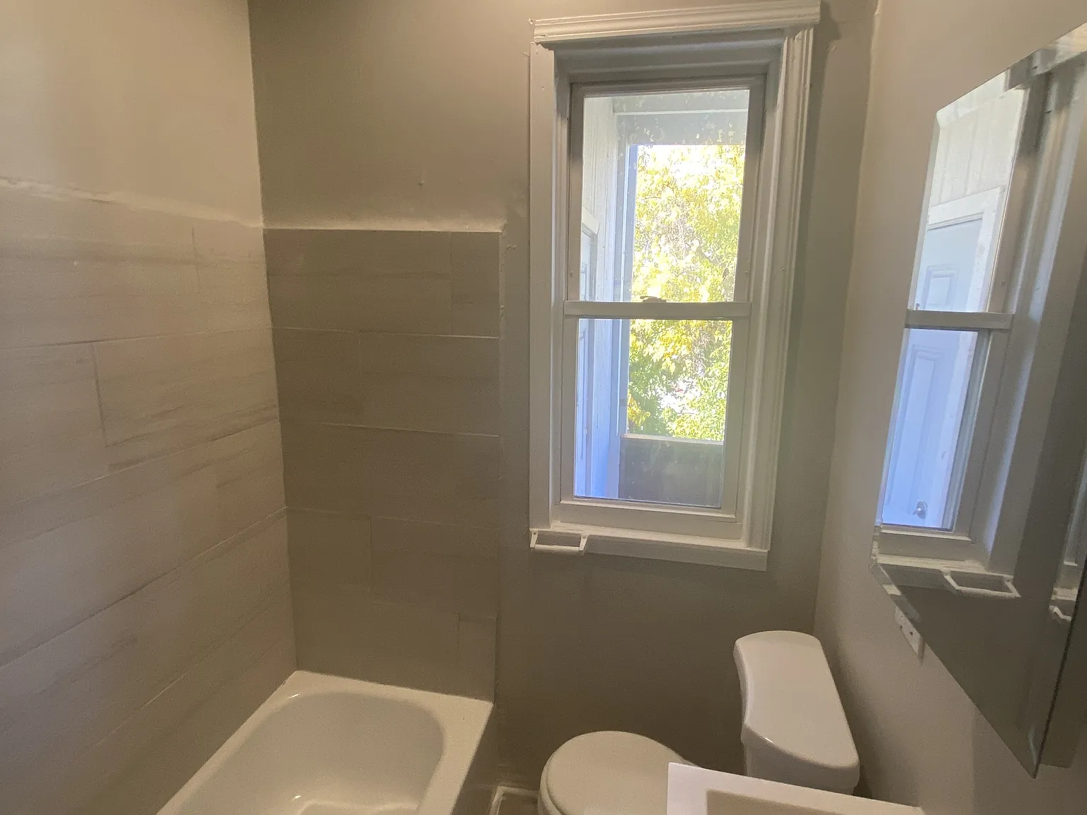 441 Wethersfield Ave — Photo 4