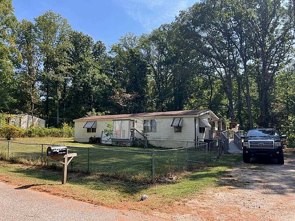 4th image of 119 Nancy Dr