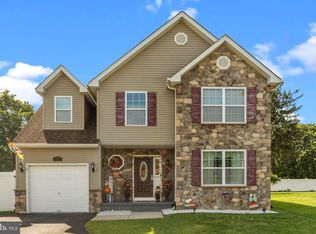 1977 4th St, Langhorne, PA 19047