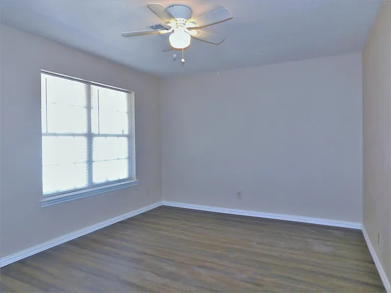 3812 Yellowstone Pl — Photo 18