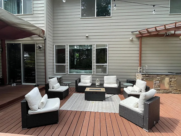 11920 SW Finch St — Photo 45