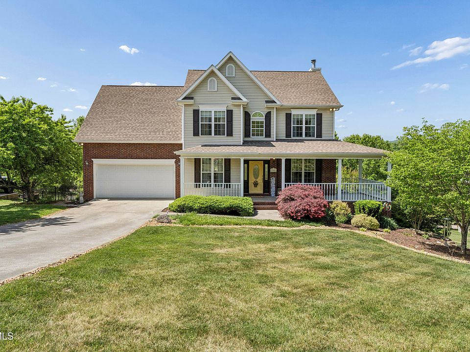 1st image of 208 Briarfield Dr