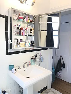 Rented by Citi Habitats | media 6