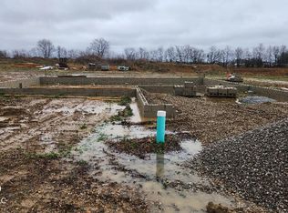 741 Marley Ln, Seymour, IN 47274