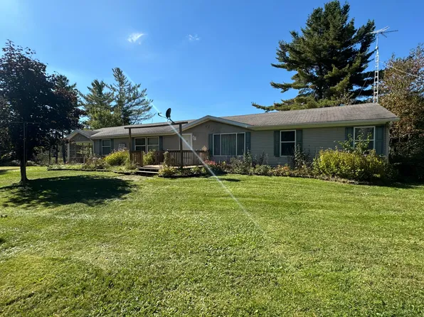 12480 S Balsam Rd, Dafter, MI 49724