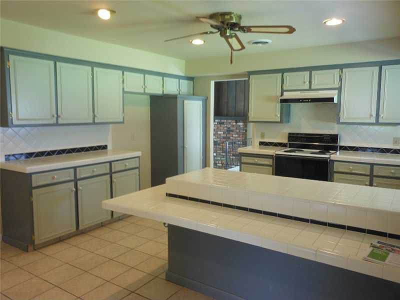 1st image of 2706 W Patti Ln
