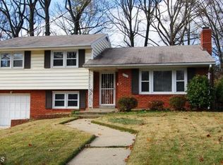 5207 Light St, Springfield, VA 22151