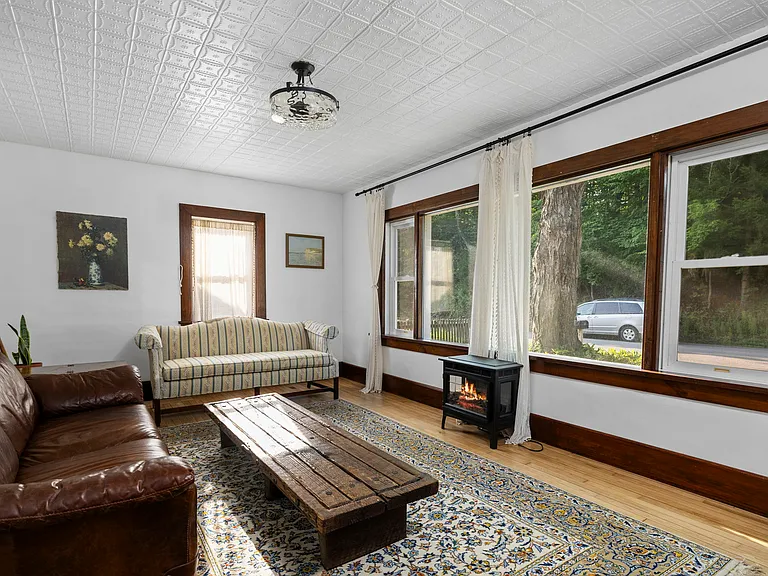 1420 Randolph St — Photo 34