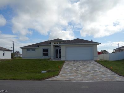 1019 NE 6th Place Cpe, Coral, FL, 33909