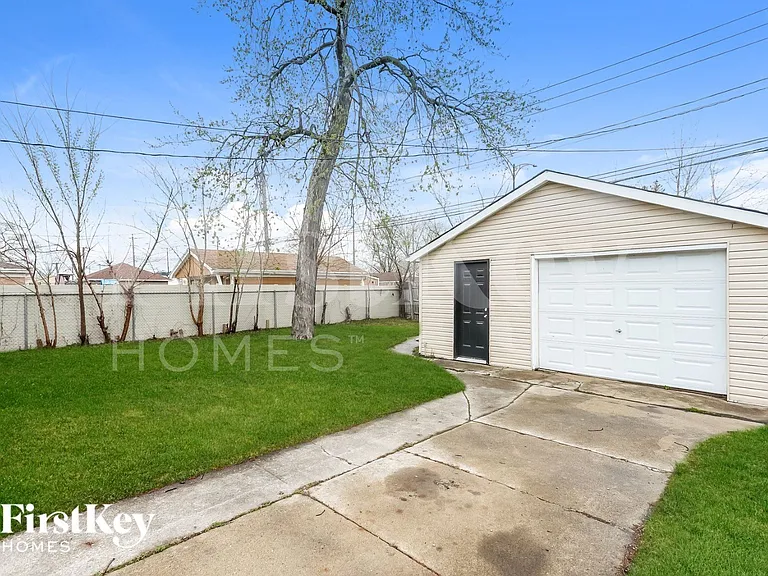 4600 W 79th Pl — Photo 14