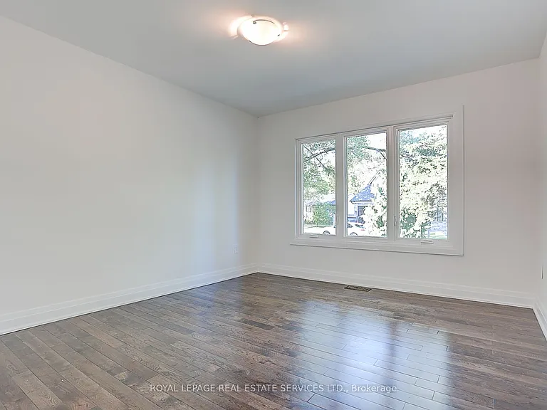 304 Felan Ave — Photo 26