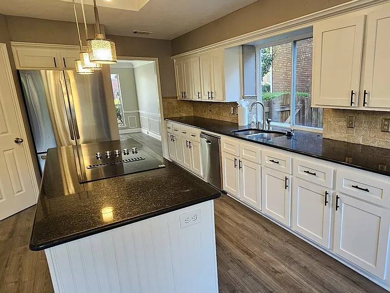 1813 Weanne Dr — Photo 8