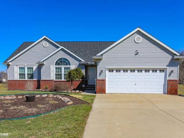 9045 Hegel Rd, Goodrich, MI 48438