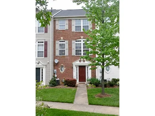 5813 Pearson Ln Photo 1