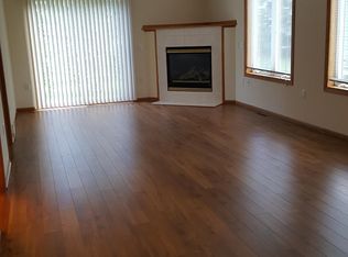 417 Llanos St #417, Verona, WI 53593