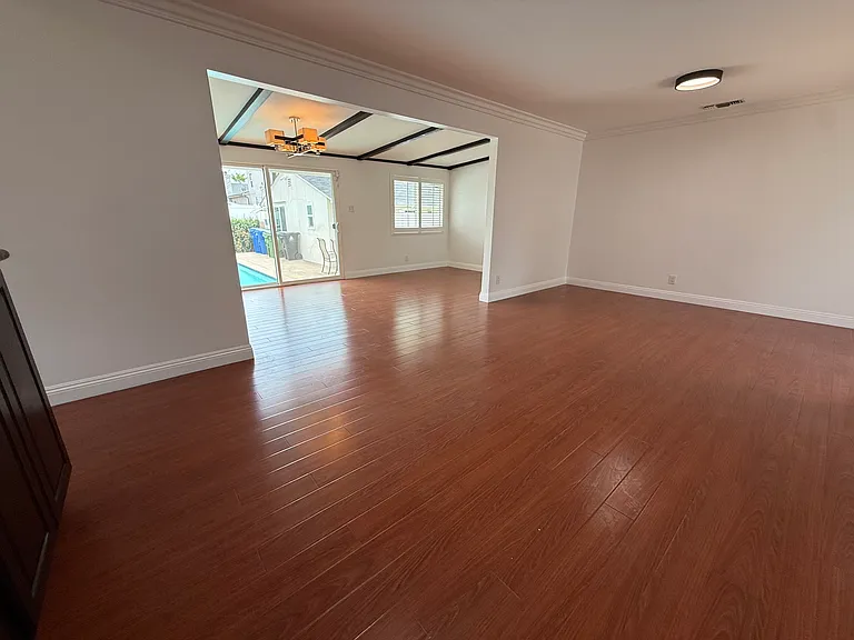 17346 Martha St — Photo 12