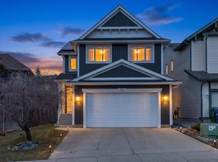 10 SE Evansbrooke Pl NW, Calgary, AB T3P 1G3